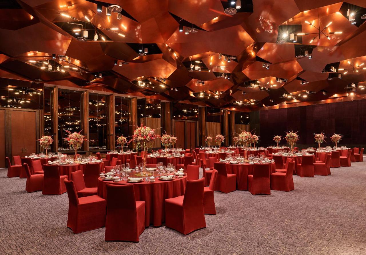 Hotel Mumian Beijing Daxing International Airport, Part Of Hyatt Exterior foto The interior of the ballroom